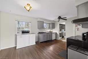 1540 E 298th St, Wickliffe, OH 44092 - Photo 13