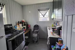 1027 Adams St, Coshocton, OH 43812 - Photo 7