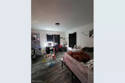 1027 Adams Street, Coshocton, OH 43812 - Photo 5