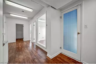 10570 Ravenna Road #2, Twinsburg, OH 44087 - Photo 5