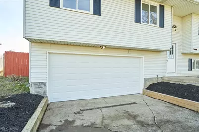 1661 Devonshire Drive, Brunswick, OH 44212 - Photo 3