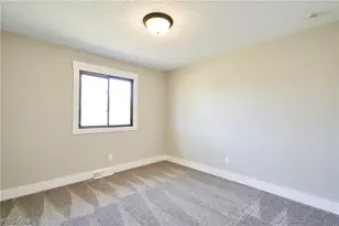 1661 Devonshire Dr, Brunswick, OH 44212 - Photo 17