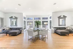 279 Tinkers Trail, Aurora, OH 44202 - Photo 3