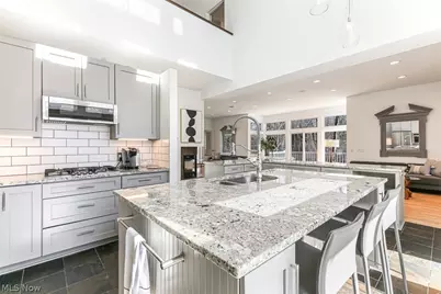 279 Tinkers Trail, Aurora, OH 44202 - Photo 9