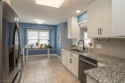 3301 Sumser Street NW, North Canton, OH 44720 - Photo 9