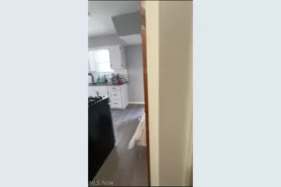 16301 Cloverside Avenue, Loveland, OH 44128 - Photo 3