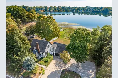 7532 State Route 43, Kent, OH 44240 - Photo 1