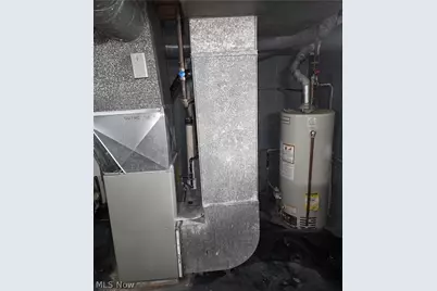 21670 Crystal Avenue, Euclid, OH 44123 - Photo 15