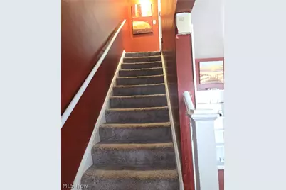 21670 Crystal Avenue, Euclid, OH 44123 - Photo 9