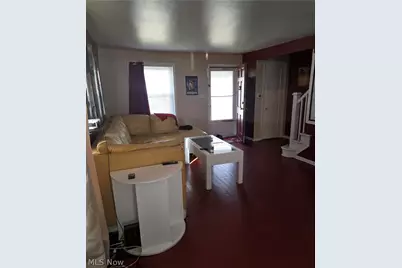 21670 Crystal Avenue, Euclid, OH 44123 - Photo 7