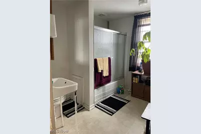 403 Nassau Street W, East Canton, OH 44730 - Photo 13