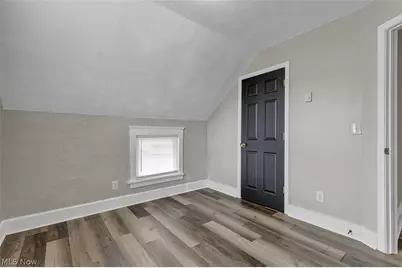 3279 W 44th Street, Loveland, OH 44109 - Photo 9