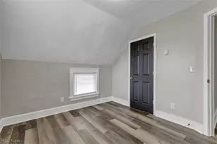 3279 W 44th St, Loveland, OH 44109 - Photo 9