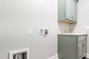 4332 Evergreen Ct, North Canton, OH 44720 - Photo 29