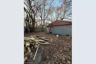 10719 Grantwood Avenue, Loveland, OH 44108 - Photo 7