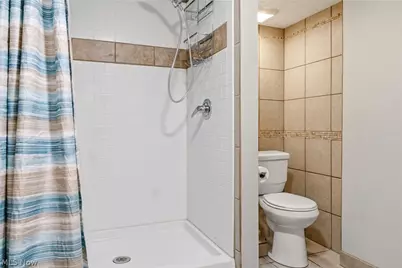 26080 Bagley Road, Olmsted Falls, OH 44138 - Photo 31