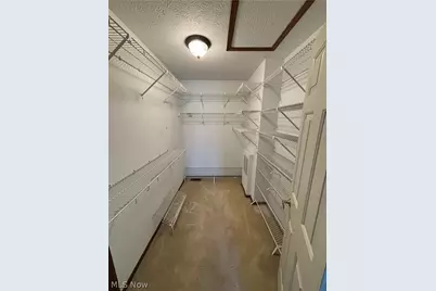 2904 Camelot Court, Willoughby Hills, OH 44092 - Photo 25