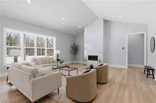 2069 Mattingly Rd, Hinckley, OH 44233 - Photo 3