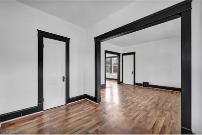 12001 Oakview Avenue #UP, Loveland, OH 44108 - Photo 11