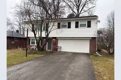 3895 Ayrshire Drive, Youngstown, OH 44511 - Photo 1