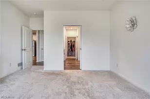 33316 Midship Dr, Avon Lake, OH 44012 - Photo 17