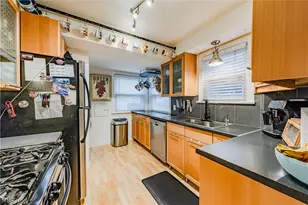 17413 Glenshire Ave, Loveland, OH 44135 - Photo 7