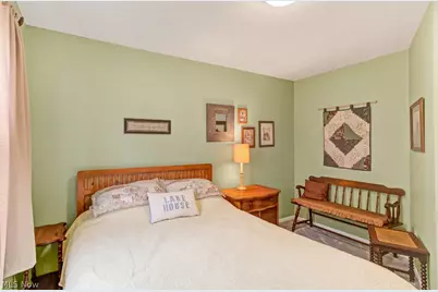 254 W Mohawk Drive, Malvern, OH 44644 - Photo 17