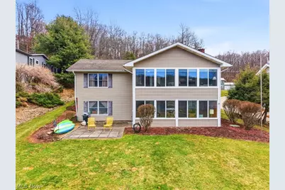 254 W Mohawk Drive, Malvern, OH 44644 - Photo 1