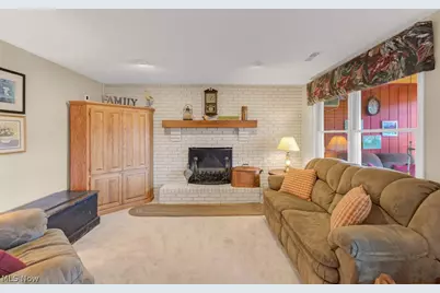 254 W Mohawk Drive, Malvern, OH 44644 - Photo 25