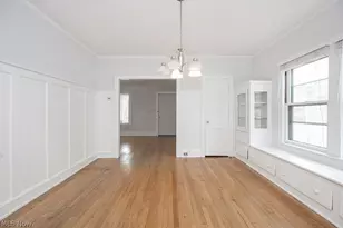 2671 Hampshire Rd, Cleveland Heights, OH 44106 - Photo 7