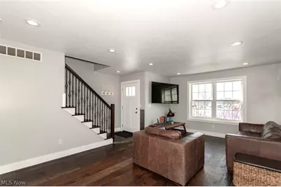 18919 Ravenna Road, Chagrin Falls, OH 44023 - Photo 3