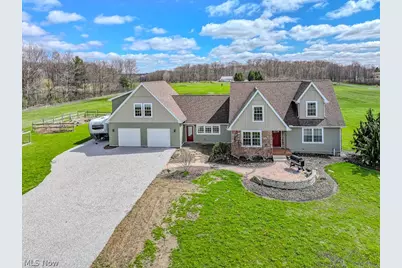 18919 Ravenna Road, Chagrin Falls, OH 44023 - Photo 1
