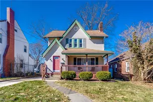 934 Packard Dr, Akron, OH 44320 - Photo 1