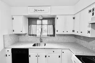 6398 Iroquois Trail, Mentor, OH 44060 - Photo 3