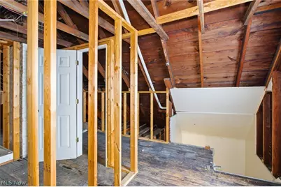 1867 Reyburn Road, Loveland, OH 44112 - Photo 45