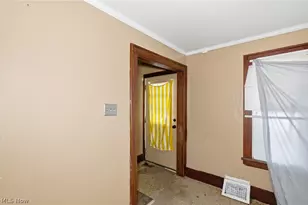 1867 Reyburn Rd, Loveland, OH 44112 - Photo 7