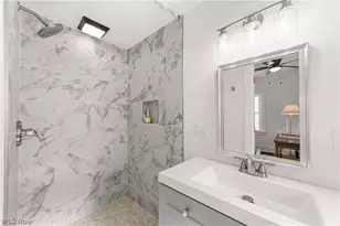 3494 Cedarbrook Rd, University Heights, OH 44118 - Photo 9