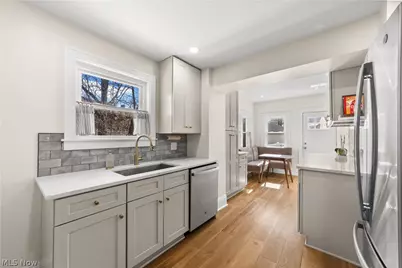 3494 Cedarbrook Road, University Heights, OH 44118 - Photo 11