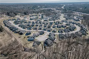 554 Salt Lake Cir, Orange, OH 44022 - Photo 37