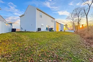 524 Auld Farm Cir, Akron, OH 44320 - Photo 41