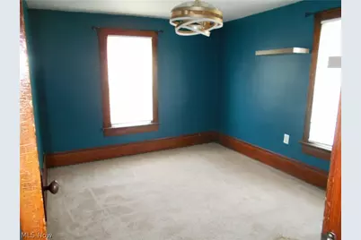 219 17th Street NW, Barberton, OH 44203 - Photo 9