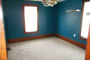 219 17th St NW, Barberton, OH 44203 - Photo 9