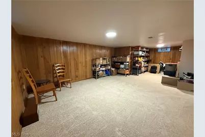 411 E 270th Street, Euclid, OH 44132 - Photo 29