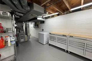 411 E 270th St, Euclid, OH 44132 - Photo 37