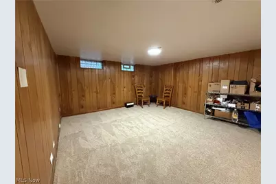 411 E 270th Street, Euclid, OH 44132 - Photo 31