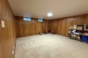 411 E 270th St, Euclid, OH 44132 - Photo 31