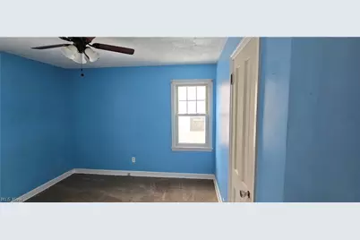 1612 25th Street NW, Canton, OH 44709 - Photo 9