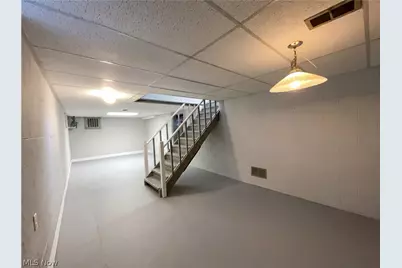 2330 Thurmont Road, Akron, OH 44313 - Photo 21