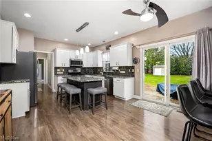 1286 Freeport Dr, Medina, OH 44256 - Photo 7