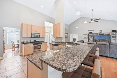 105 Muirfield Drive SE, Howland, OH 44484 - Photo 15